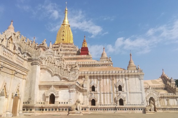 myanmar pagoda